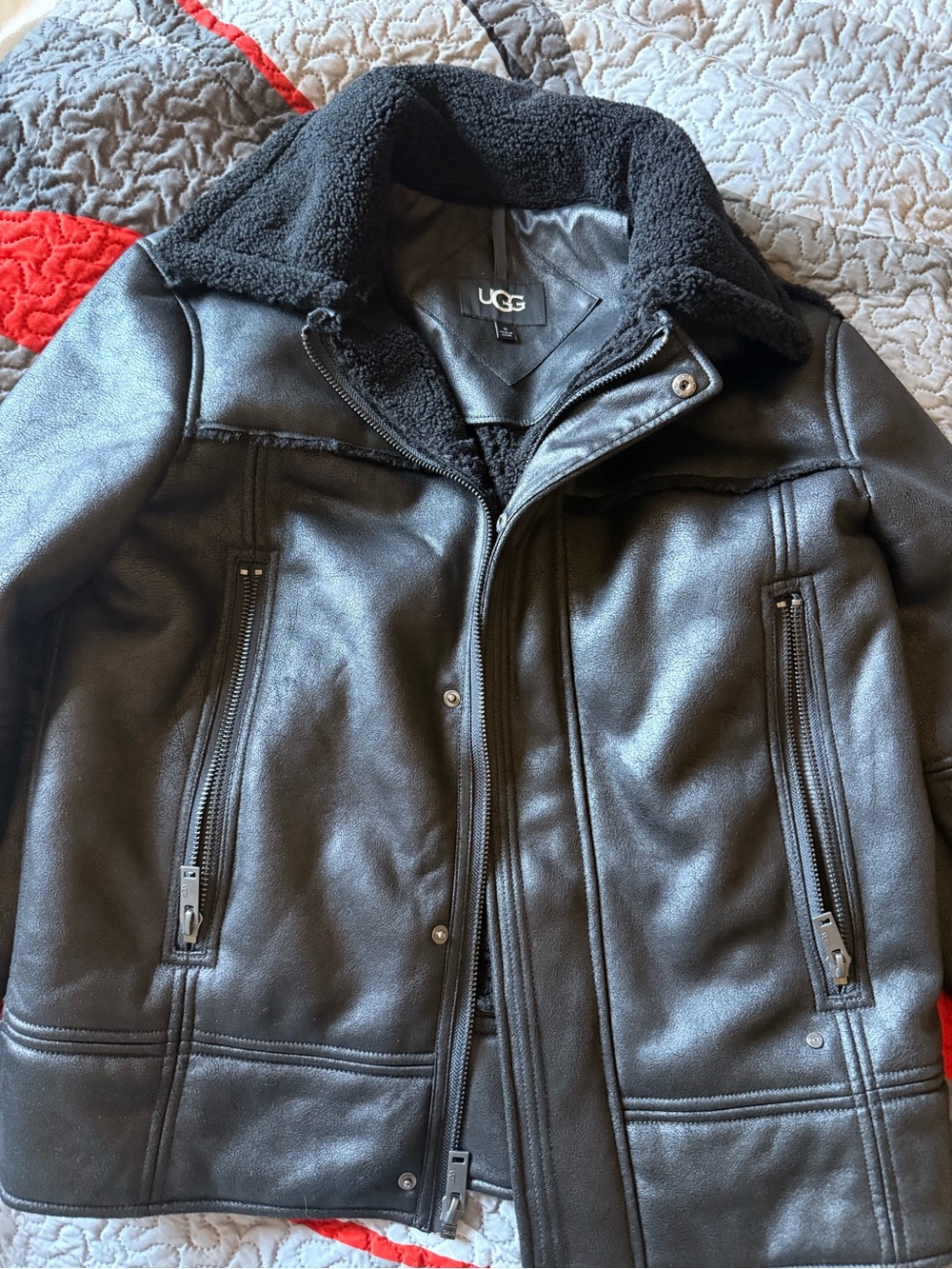 UGG Men's Thayden LuxeFluff Jacket in black